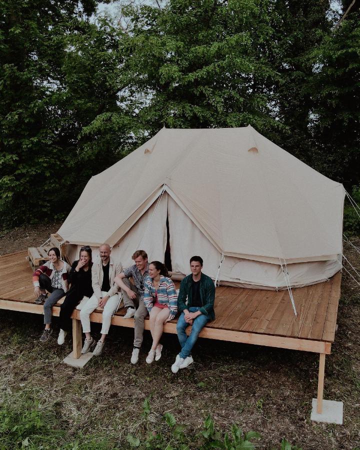 Domaine De Cherimont - Logement Insolite En Groupe Andenne ภายนอก รูปภาพ